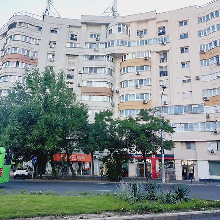 Cozy Apartment In The Center Of Bucareste Exterior foto